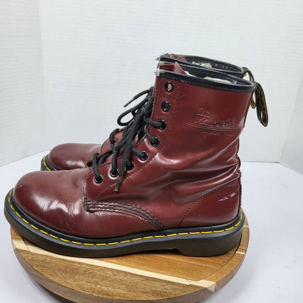 Dr. Martens 1460 Combat Boots Women 8 Cherry Red Good 11821 Smooth Leather 8-Eye
